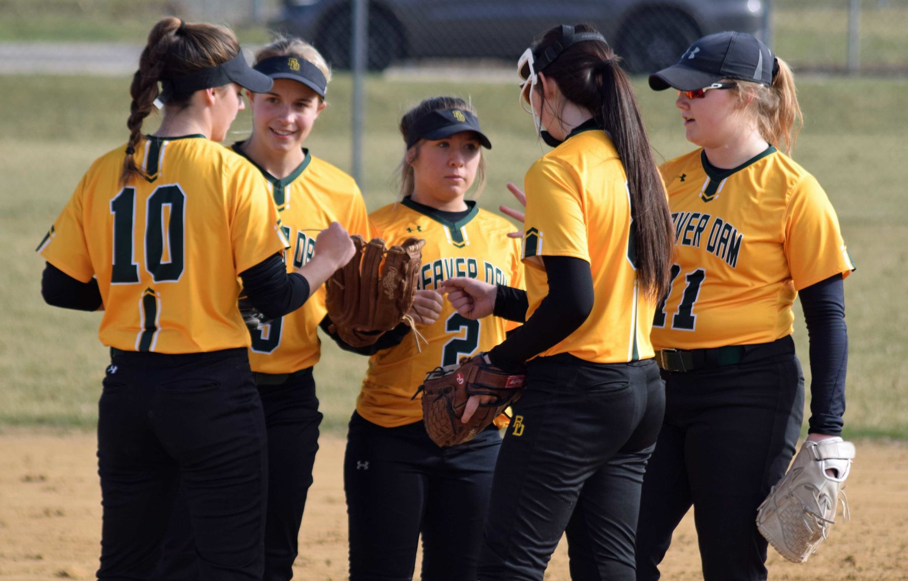 Beaver Dam huddle
